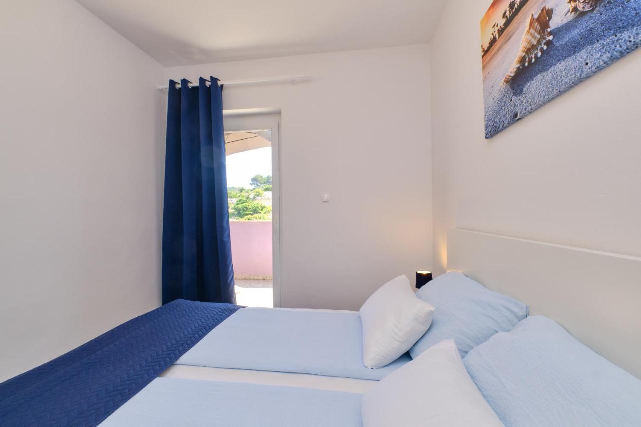 Apartmani Raic Mali Losinj Exterior photo